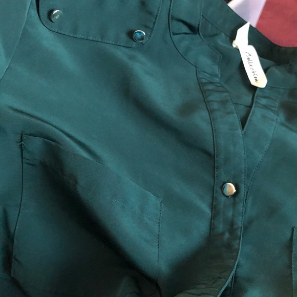 NY Collections Forest Green Blouse Silver Buttons Breast Pockets Tab Long Sleeve - Picture 6 of 7